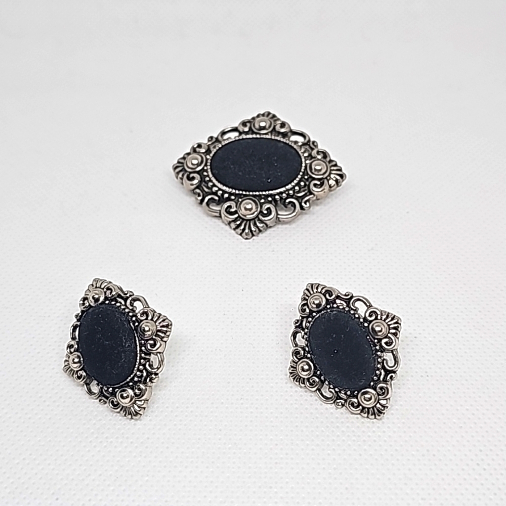 Vintage Nony New York Ornate Silver and Black Earrings and Brooch set, unsigned